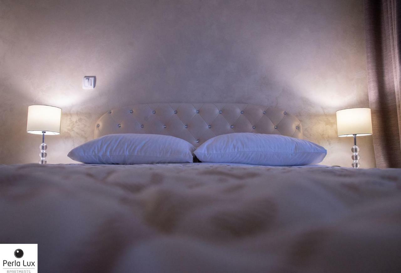 Perla Lux Apartments 阿然德洛维克 外观 照片