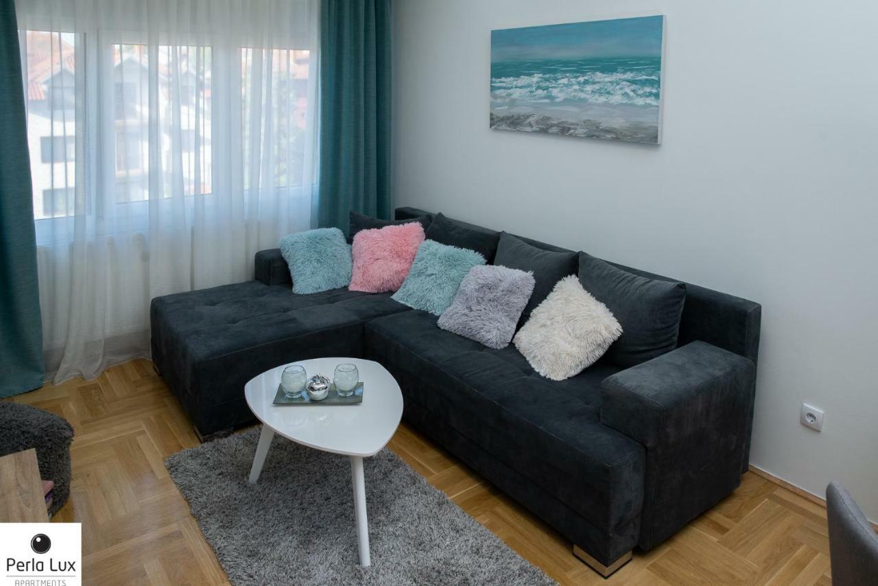 Perla Lux Apartments 阿然德洛维克 外观 照片