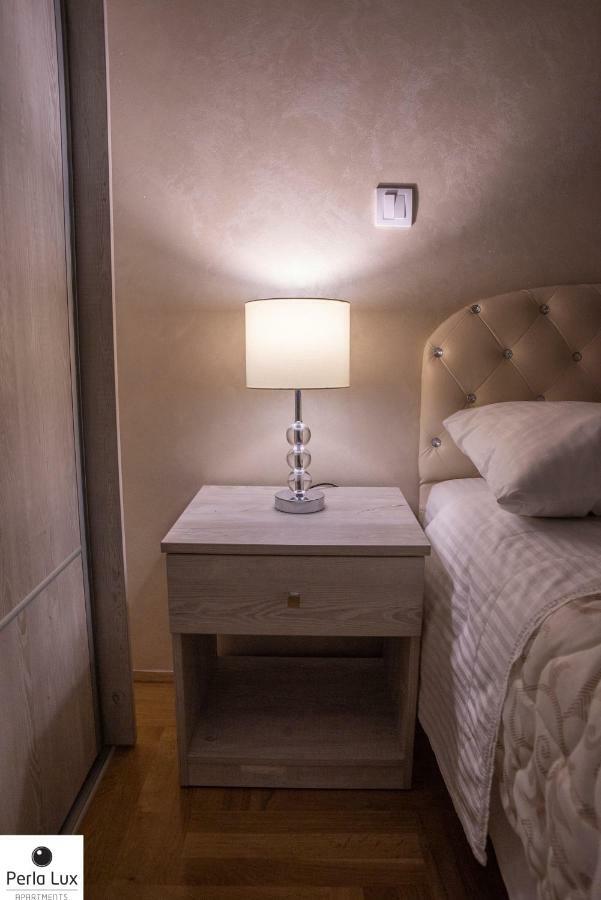 Perla Lux Apartments 阿然德洛维克 外观 照片