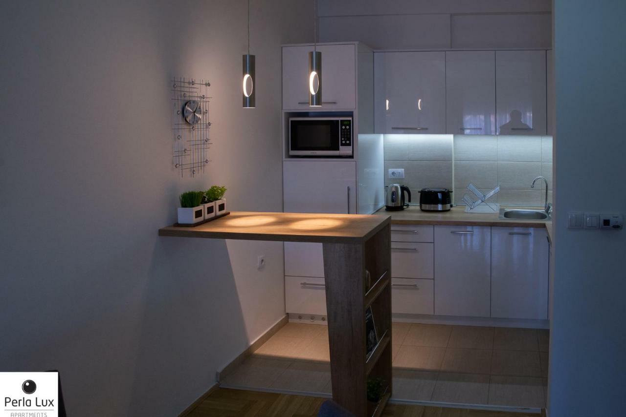 Perla Lux Apartments 阿然德洛维克 外观 照片
